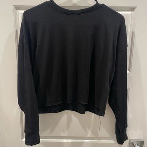 Basic black crop sweater